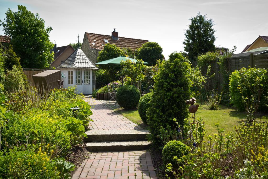 Hotel Bed & Breakfast Am Dom Schleswig Exteriör bild